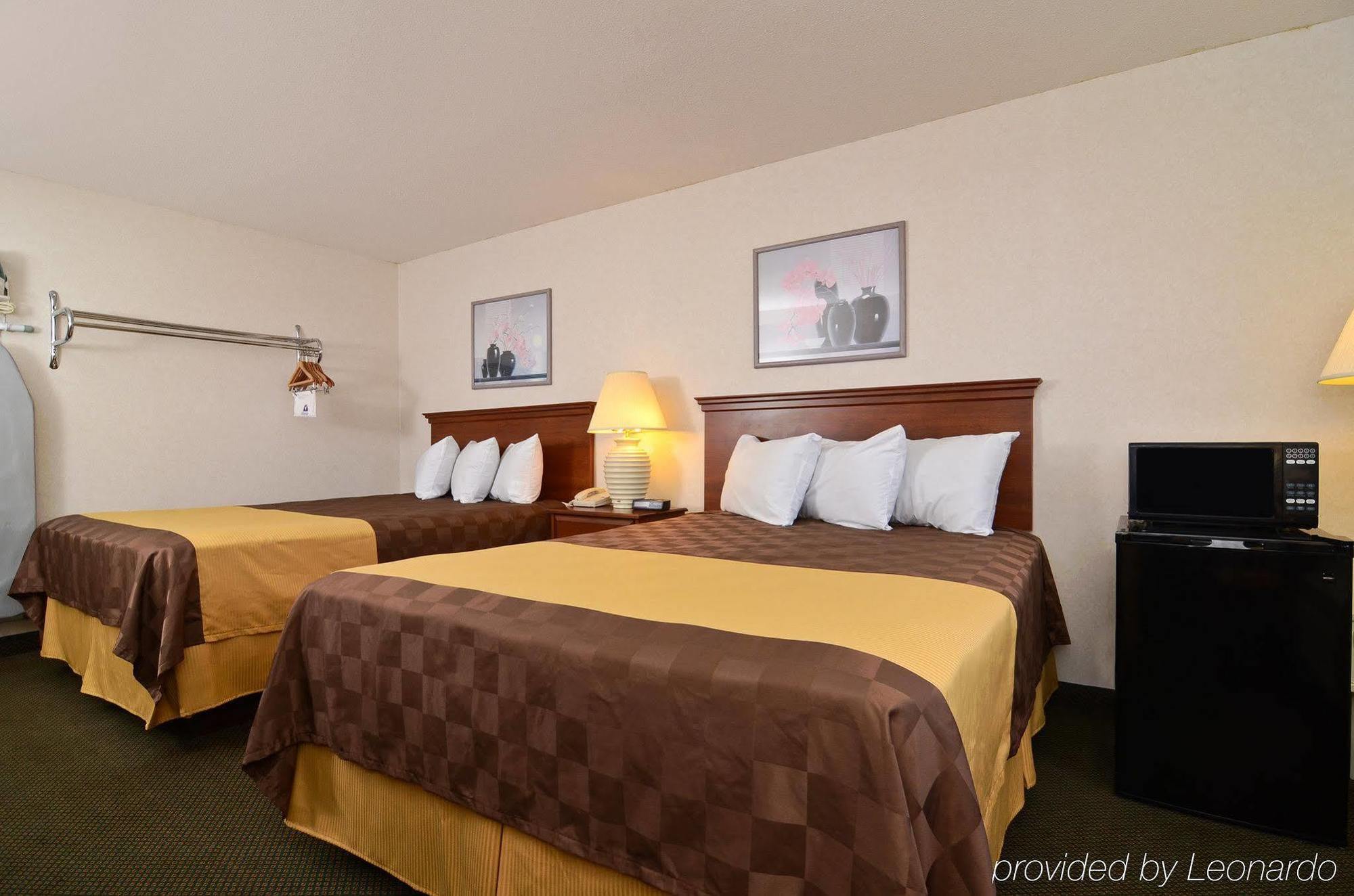 Ramada By Wyndham Effingham Hotel Ruang foto